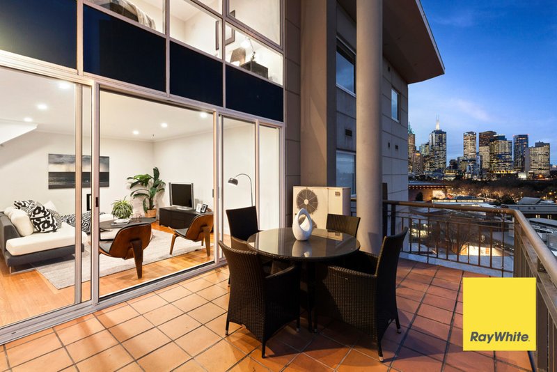 Photo - Penthouse/8 Wells Street, Southbank VIC 3006 - Image 4