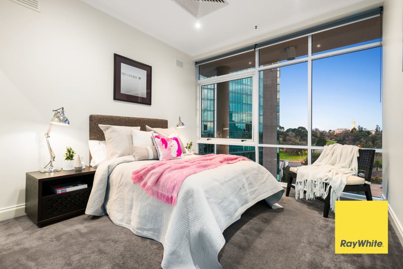 Photo - Penthouse/8 Wells Street, Southbank VIC 3006 - Image 10