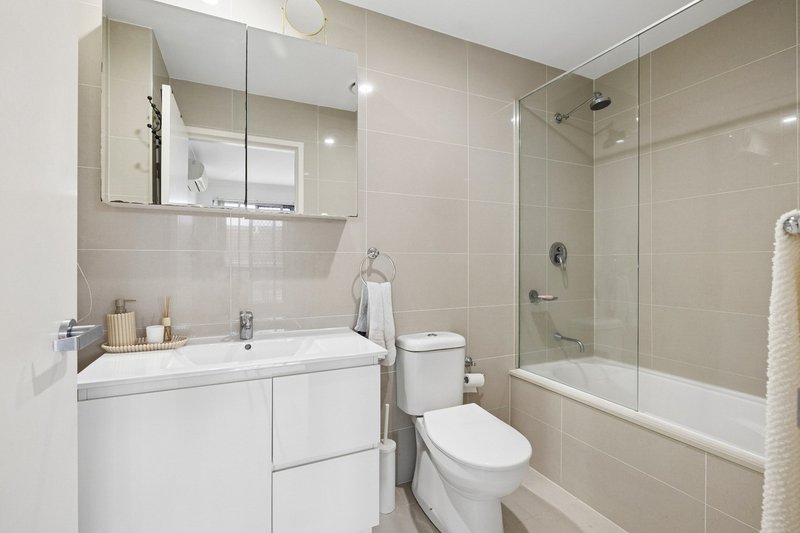 Photo - PH02/6-12 Courallie Avenue, Homebush West NSW 2140 - Image 6