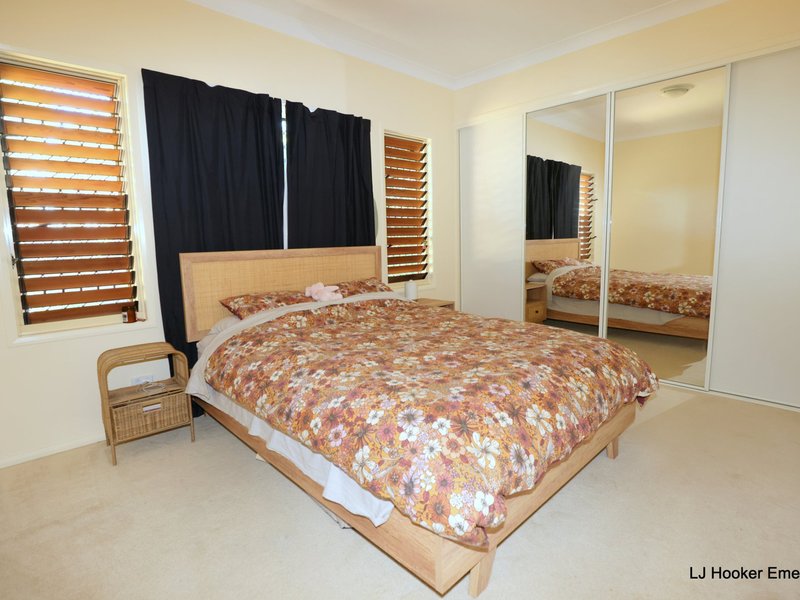 Photo - Poinciana Drive/1 17-19 Gladstone Street, Emerald QLD 4720 - Image 8