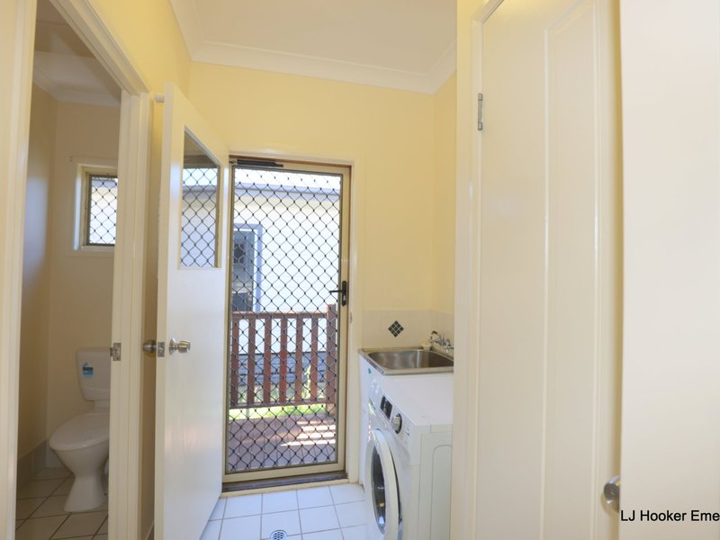 Photo - Poinciana Drive/1 17-19 Gladstone Street, Emerald QLD 4720 - Image 12