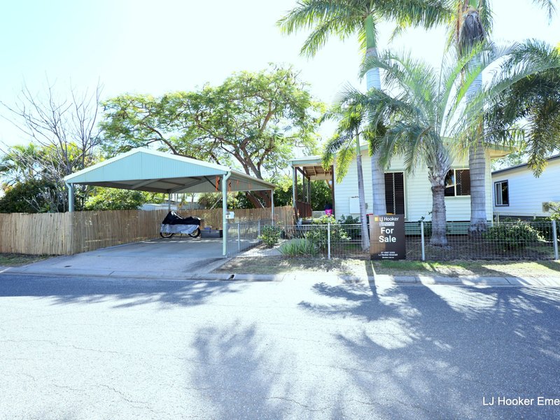 Photo - Poinciana Drive/1 17-19 Gladstone Street, Emerald QLD 4720 - Image 15