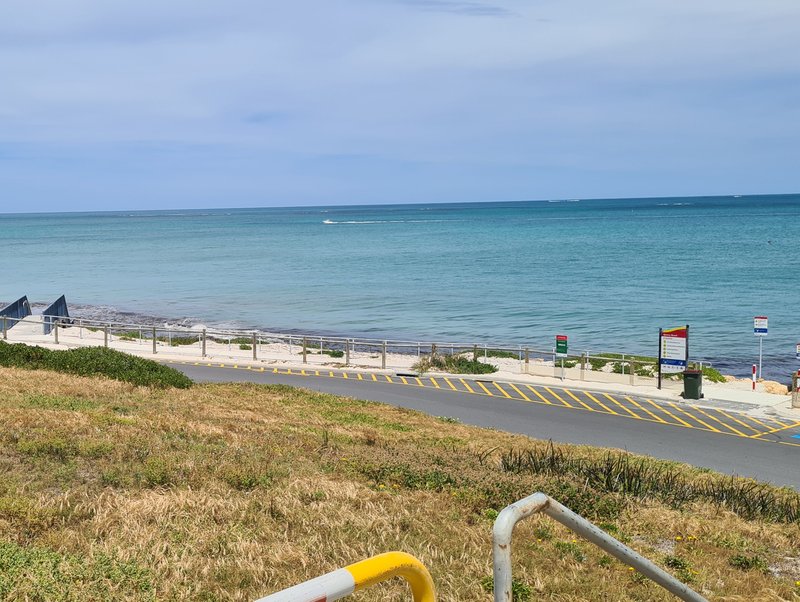 Photo - Proposed Lot 3, 7 Robert Road, Quinns Rocks WA 6030 - Image 8