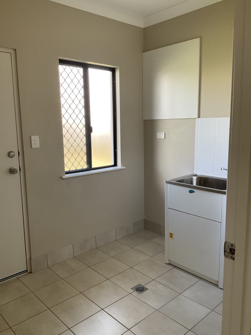 Photo - Rasmussen QLD 4815 - Image 14