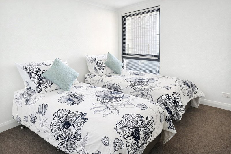 Photo - Redcliffe QLD 4020 - Image 6