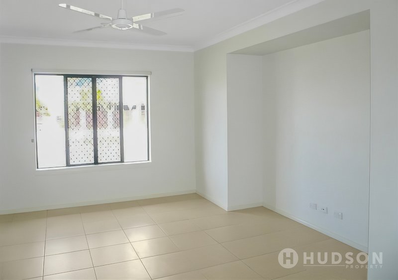 Photo - Redlynch QLD 4870 - Image 6