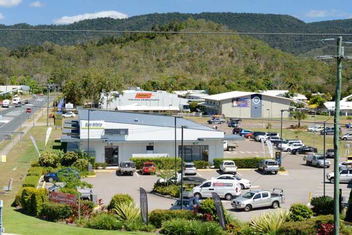 Photo - Reef Plaza Cnr Shute Harbour Rd/Paluma Road, Cannonvale QLD 4802 - Image 9