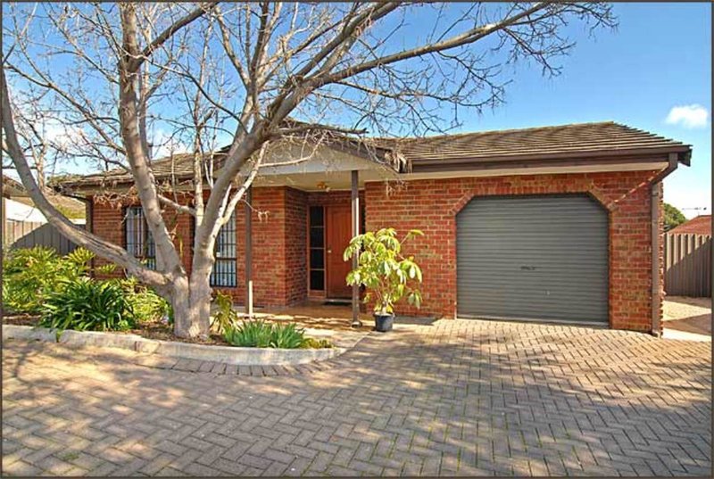 RES. 4 / 25 Hoods Road, Northfield SA 5085