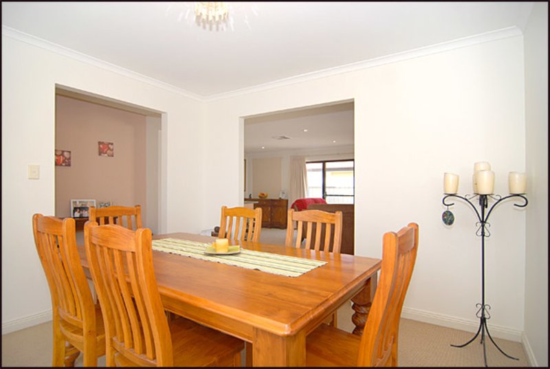 Photo - Residence 1/19 Gosfield Crescent, Hampstead Gardens SA 5086 - Image 8