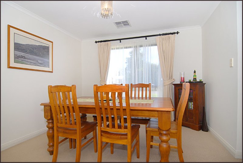 Photo - Residence 1/19 Gosfield Crescent, Hampstead Gardens SA 5086 - Image 9