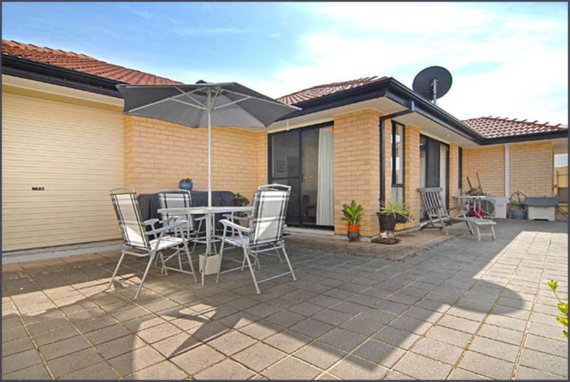 Photo - Residence 1/19 Gosfield Crescent, Hampstead Gardens SA 5086 - Image 16