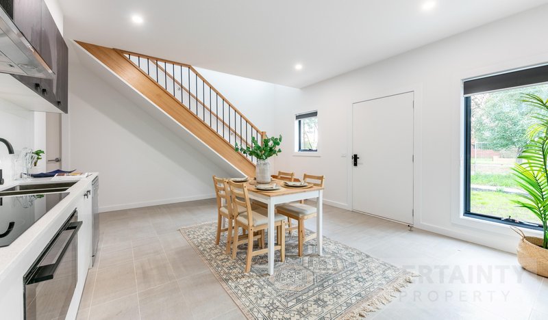 Photo - Room 1/43 Edgar Street, Werribee VIC 3030 - Image 9