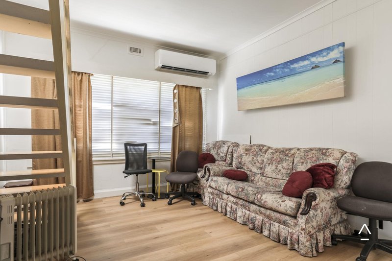 Photo - Room 2-12 Graham Street, Invermay TAS 7248 - Image 3