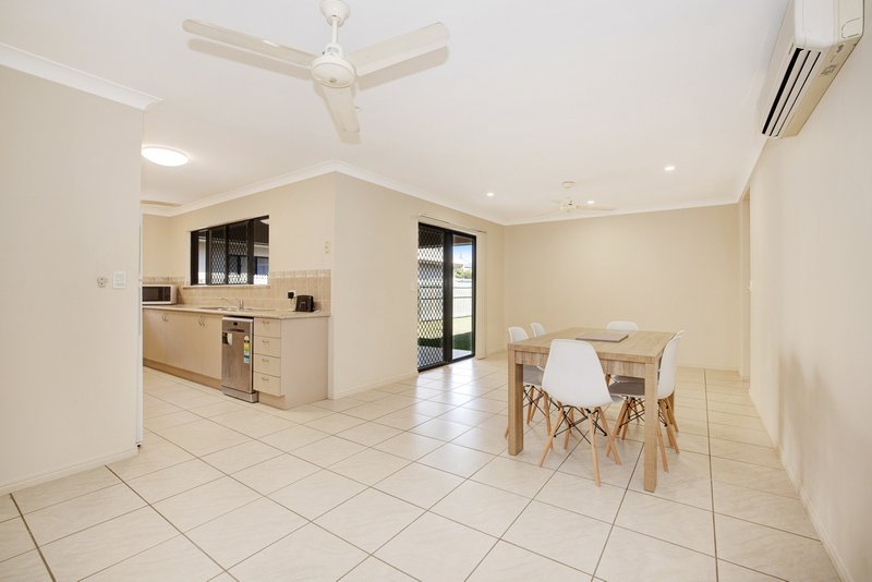 Photo - Room 2/35 Waterlily Circuit, Douglas QLD 4814 - Image 3