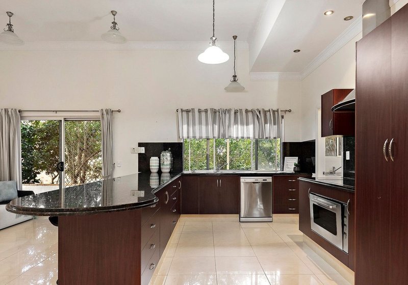 Photo - Room 4/7 Mercure Place, Highland Park QLD 4211 - Image 4