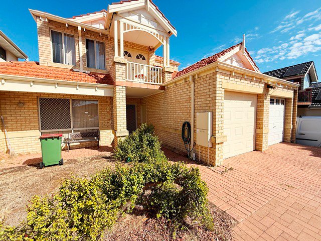 Room 4/76 Prescott Drive, Murdoch WA 6150