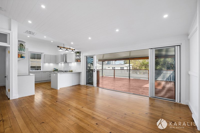 Photo - Room 4/9 Hardgrave Road, West End QLD 4101 - Image 35