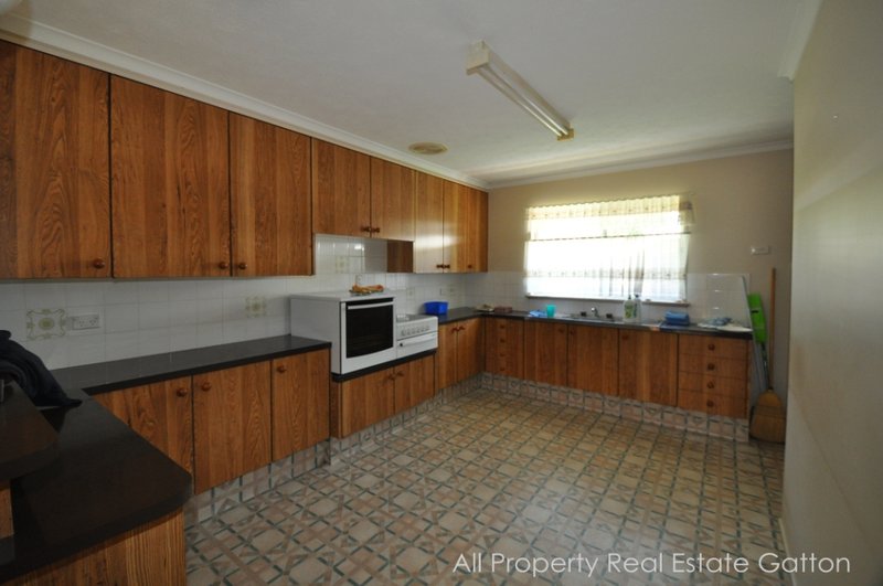 Photo - Room 5, 40 Jensen Street, Gatton QLD 4343 - Image 2