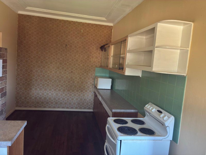 Photo - Room 6/31 Kelly Street, Punchbowl NSW 2196 - Image 11