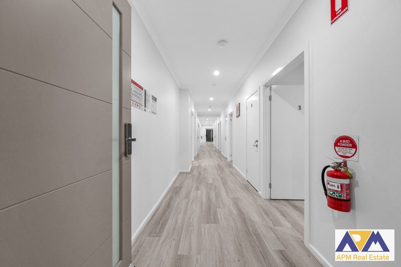 Photo - ROOM 9/16 Sian Circuit, Waurn Ponds VIC 3216 - Image 2