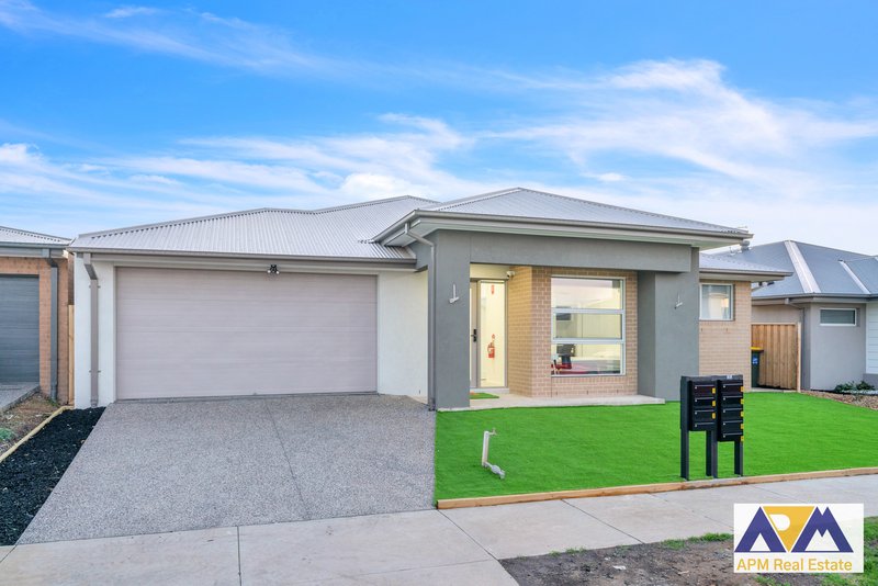 Photo - ROOM 9/16 Sian Circuit, Waurn Ponds VIC 3216 - Image 3