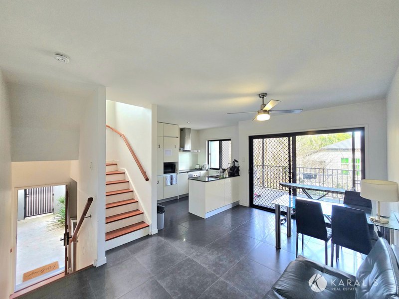 Photo - Room/484 Wynnum Road, Morningside QLD 4170 - Image 5