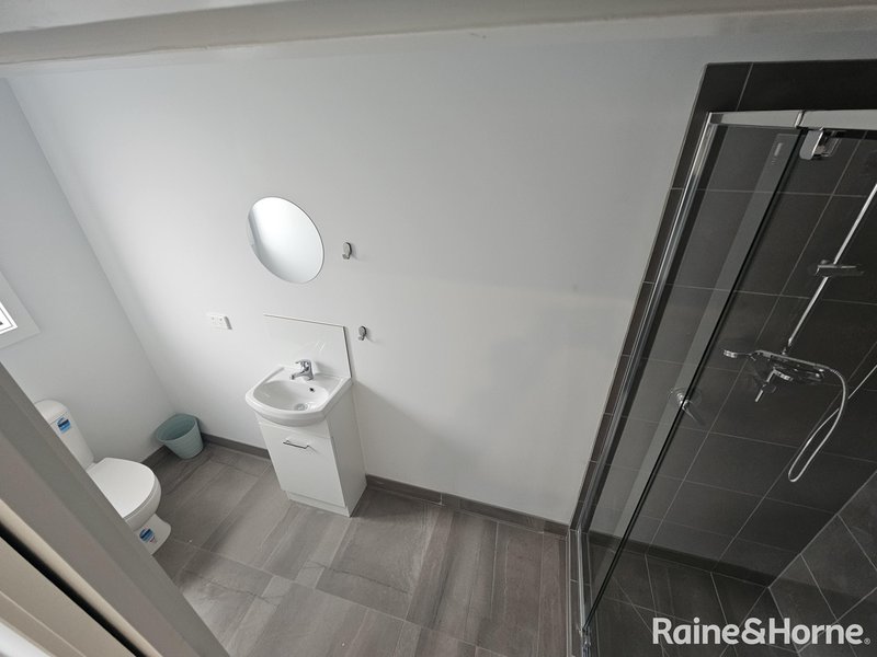 Photo - ROOMS 1-12/19 Annetta Court, Albanvale VIC 3021 - Image 9