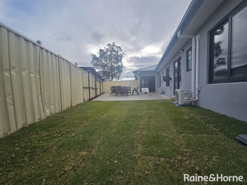 Photo - ROOMS 1-12/19 Annetta Court, Albanvale VIC 3021 - Image 15