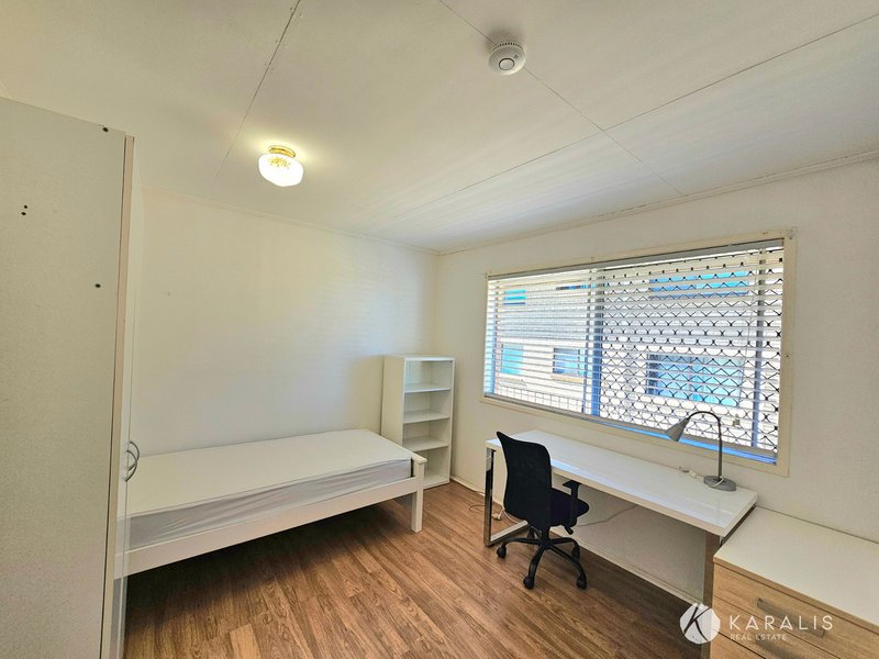 Photo - Rooms/475 Hamilton Road, Chermside QLD 4032 - Image 4