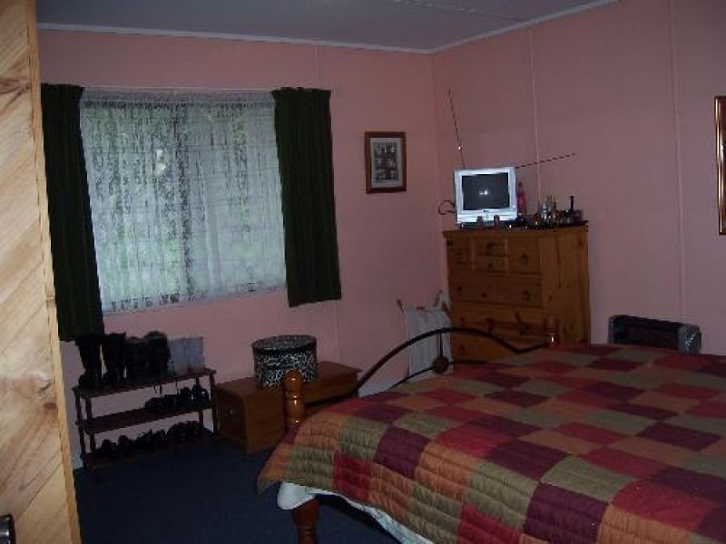 Photo - Rosebery TAS 7470 - Image 12