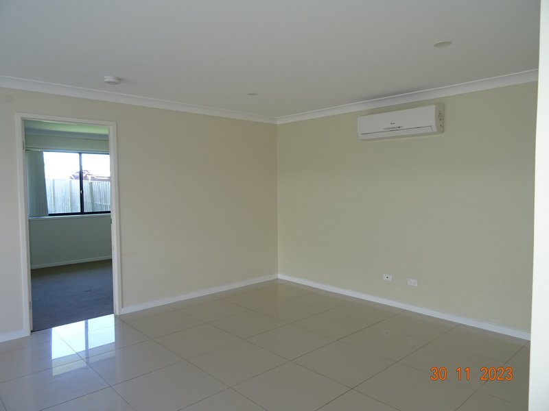 Photo - Rosewood QLD 4340 - Image 4