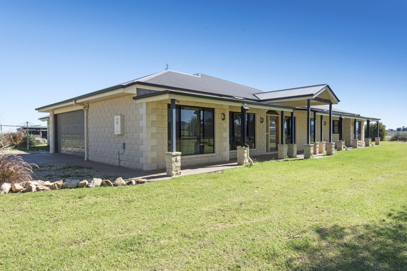 Photo - 'Rothaich' 79 Fisher Road, Wyreema QLD 4352 - Image 23