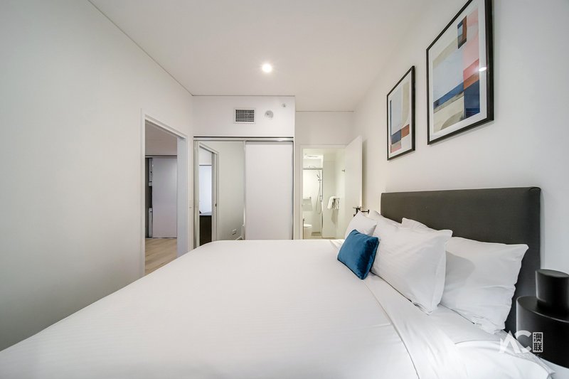 Photo - S1110/180 Franklin Street, Adelaide SA 5000 - Image 11