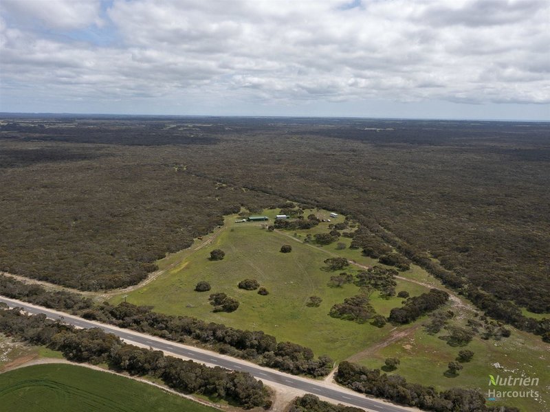 Photo - Sect. 146 Yorke Highway, Warooka SA 5577 - Image 4