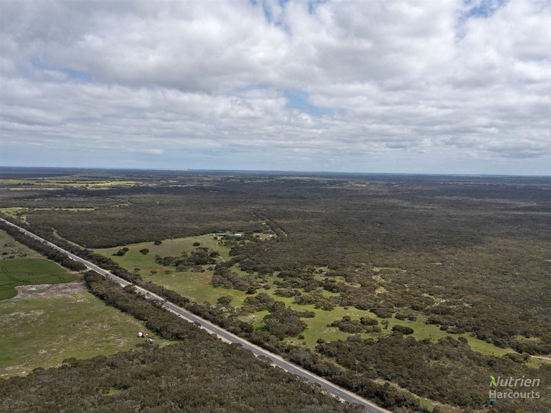 Photo - Sect. 146 Yorke Highway, Warooka SA 5577 - Image 7