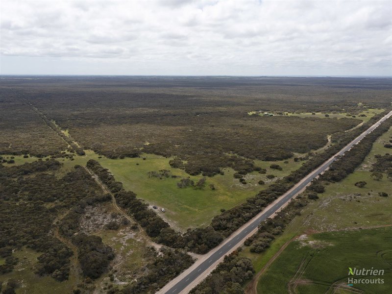 Photo - Sect. 146 Yorke Highway, Warooka SA 5577 - Image 17