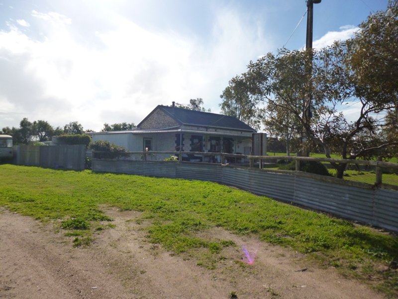 Photo - Sect 519 Flagstaff Rd , Murray Bridge SA 5253 - Image 3