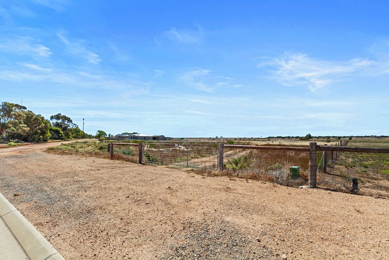 Photo - Section 1152 Giesecke Road, North Moonta SA 5558 - Image 6