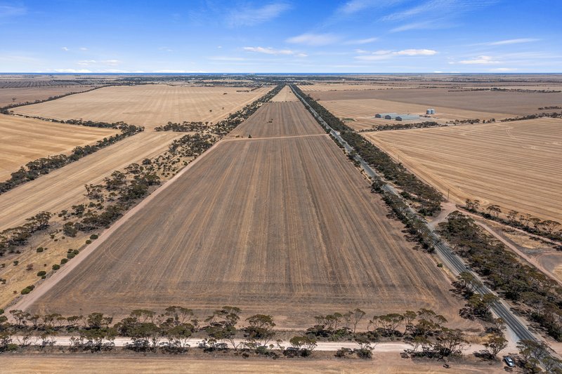 Photo - Sections/634 & 637 Copper Coast Highway, Kadina SA 5554 - Image 2