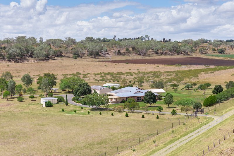 Photo - 'Serenity' 19 Jacob Lane, Linthorpe QLD 4356 - Image 30