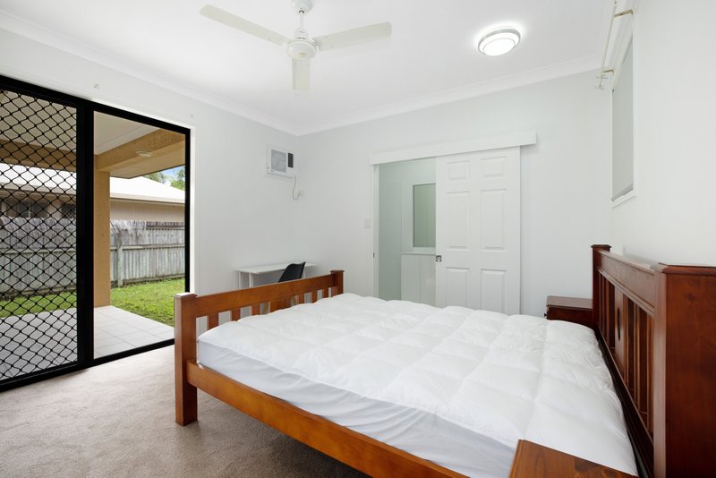 Photo - SHARE HOUSE/4 Calliope Close, Douglas QLD 4814 - Image 3