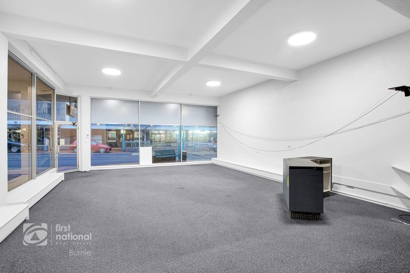 Photo - Shop 1-2/13 Wilson Street, Burnie TAS 7320 - Image 4