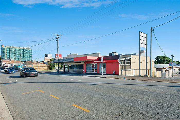 Photo - Shop 2/37 Brisbane Street, Ipswich QLD 4305 - Image 3