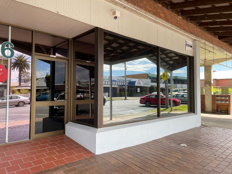 Photo - Shop 2/6-8 Macquarie Street, Taree NSW 2430 - Image 3