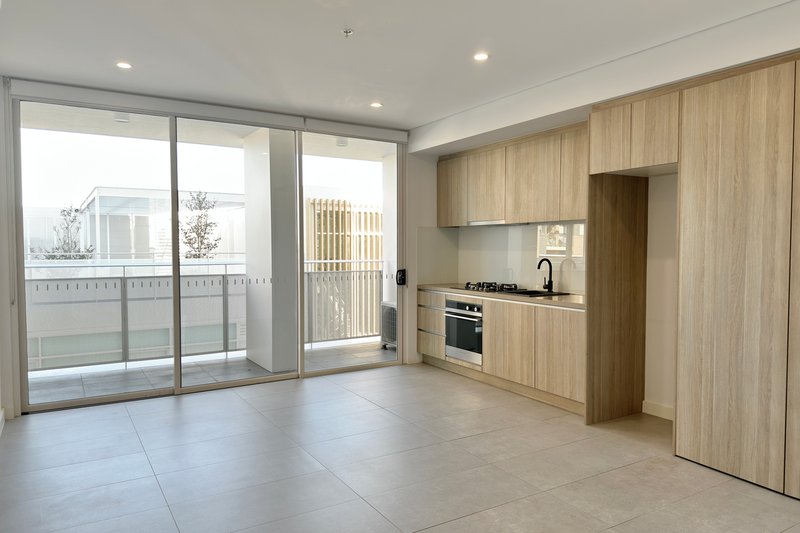 Photo - STUDIO/16 Railway Parade, Burwood NSW 2134 - Image 2