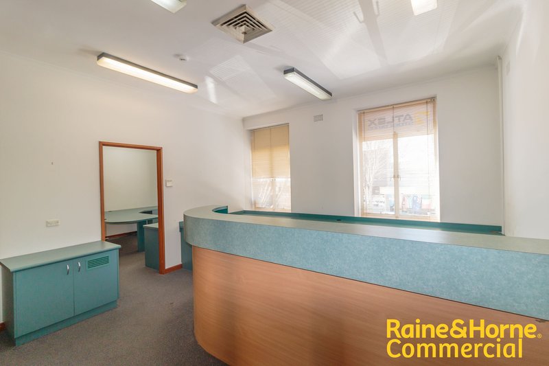 Photo - Suite 1/39-41 Macquarie Street, Dubbo NSW 2830 - Image 2