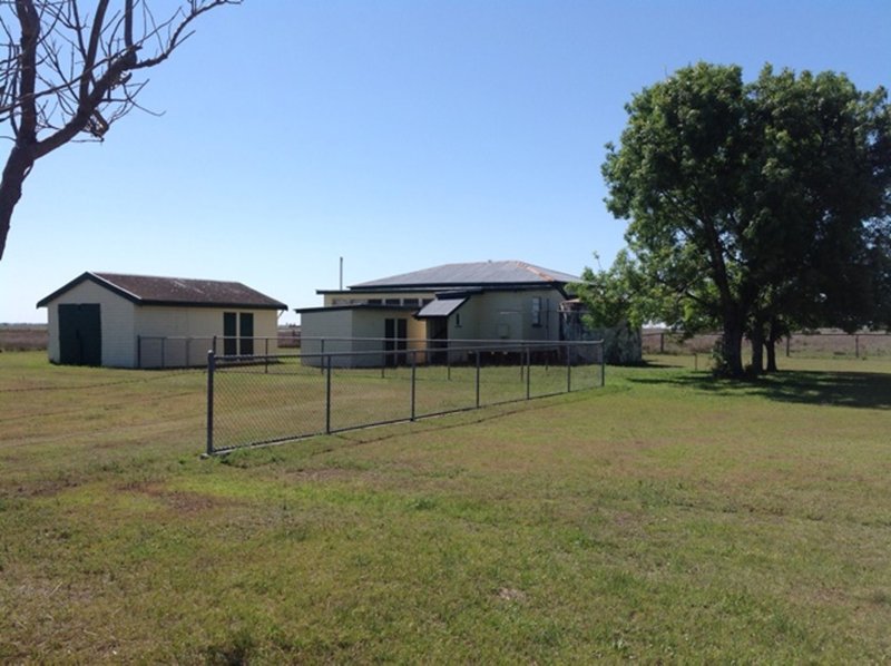 Photo - "Sundown" 905 Jeffries Road, West Prairie QLD 4403 - Image 2