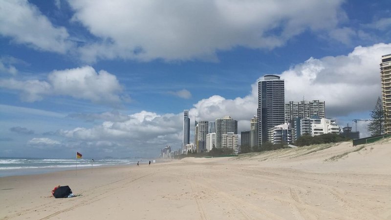 Photo - Surfers Paradise QLD 4217 - Image 2