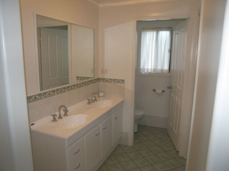 Photo - Tamworth NSW 2340 - Image 8