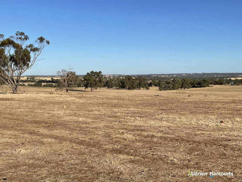 . Tarwonga Road & Highbury West Road, Narrogin WA 6312